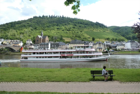 Rondvaartboot op de Moezel bij Cochem